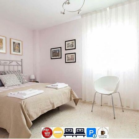 Apartamento Jardin De Santa Paula Sevilla Exteriér fotografie