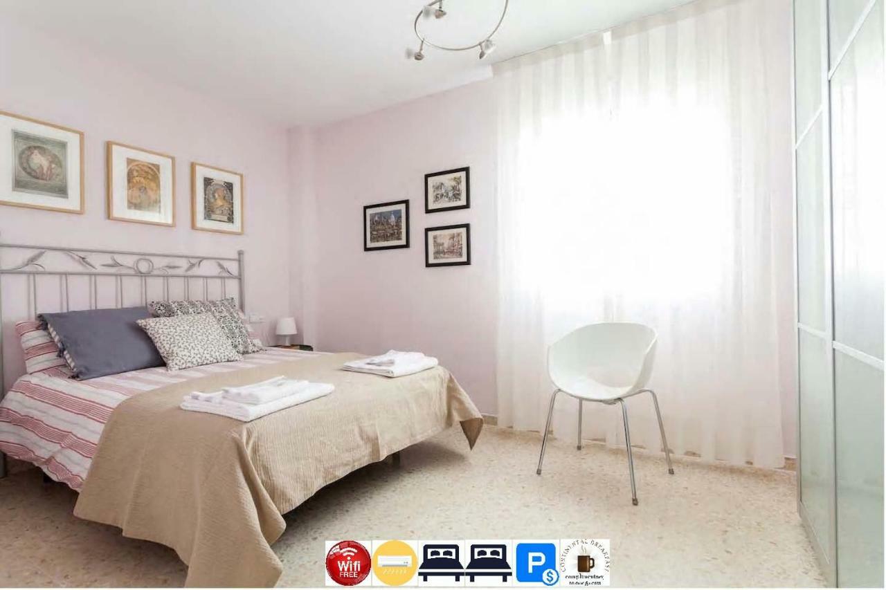 Apartamento Jardin De Santa Paula Sevilla Exteriér fotografie